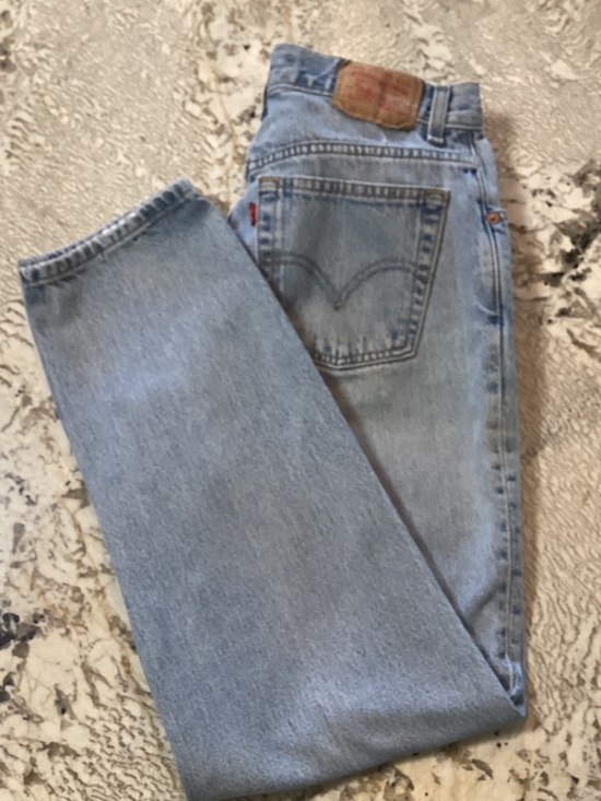 Levi's Denim - Vintage Levi’s 550 Classic Relaxed Tapered Leg Jeans Light Wash Y2K 2003 8 Med